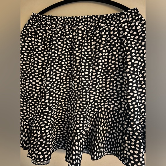 Flare skirt - Picture 2 of 3